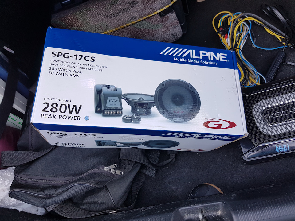 Саб, новая акустика, дребезжит правый динамик… — Honda Civic (7G), 1,6 ...