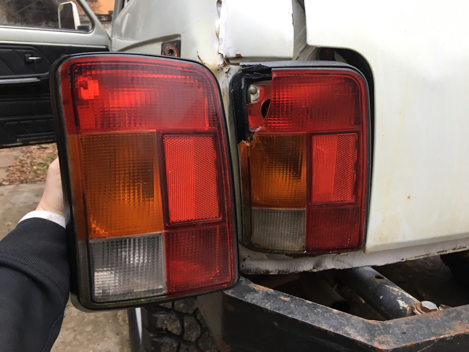 Новый задний фонарь — Lada 4x4 3D, 1,7 л, 1999 года | своими руками ...