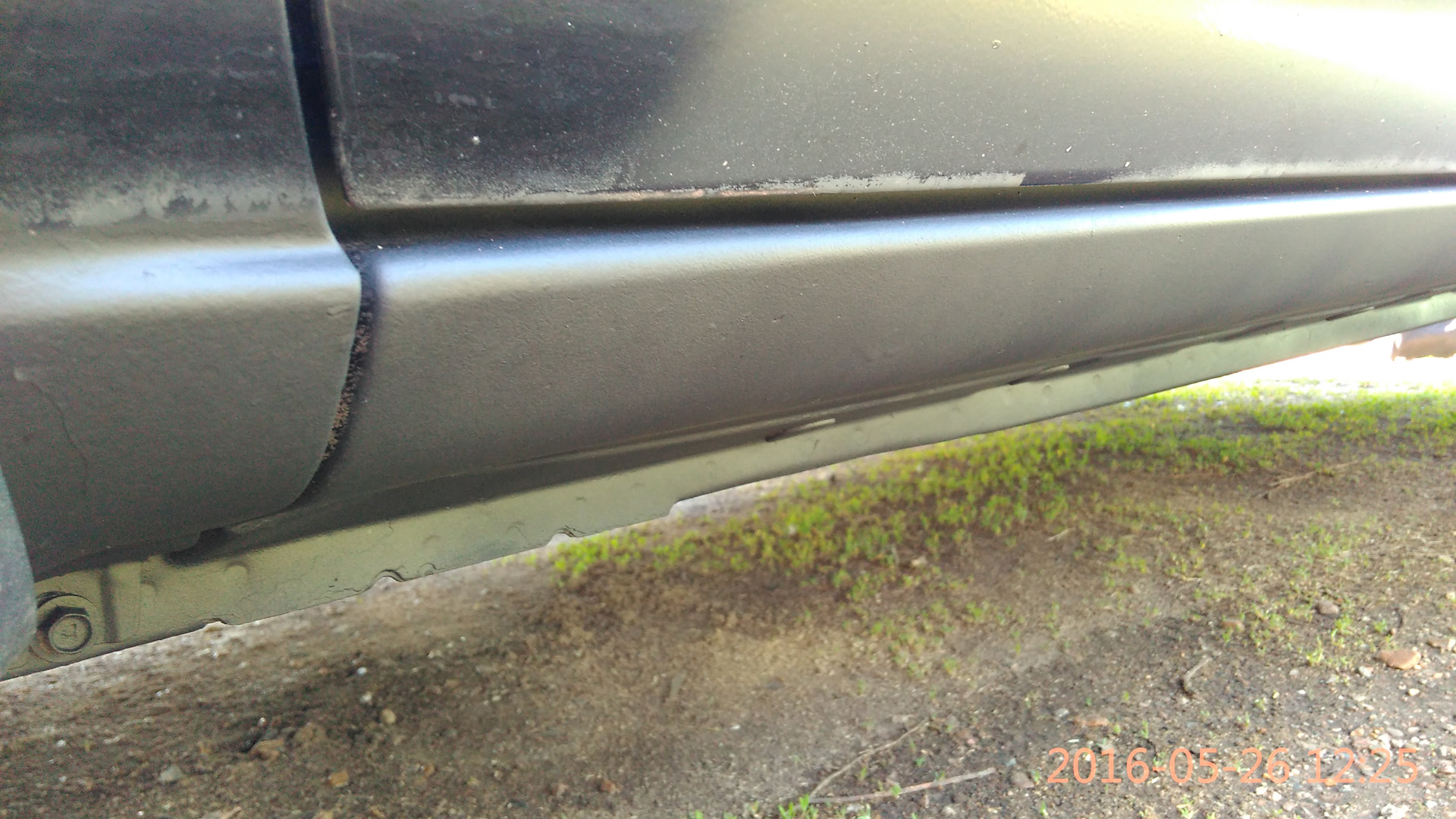 Обработал пороги антигравием или корейцы не ржавеют))) — KIA Sportage ...