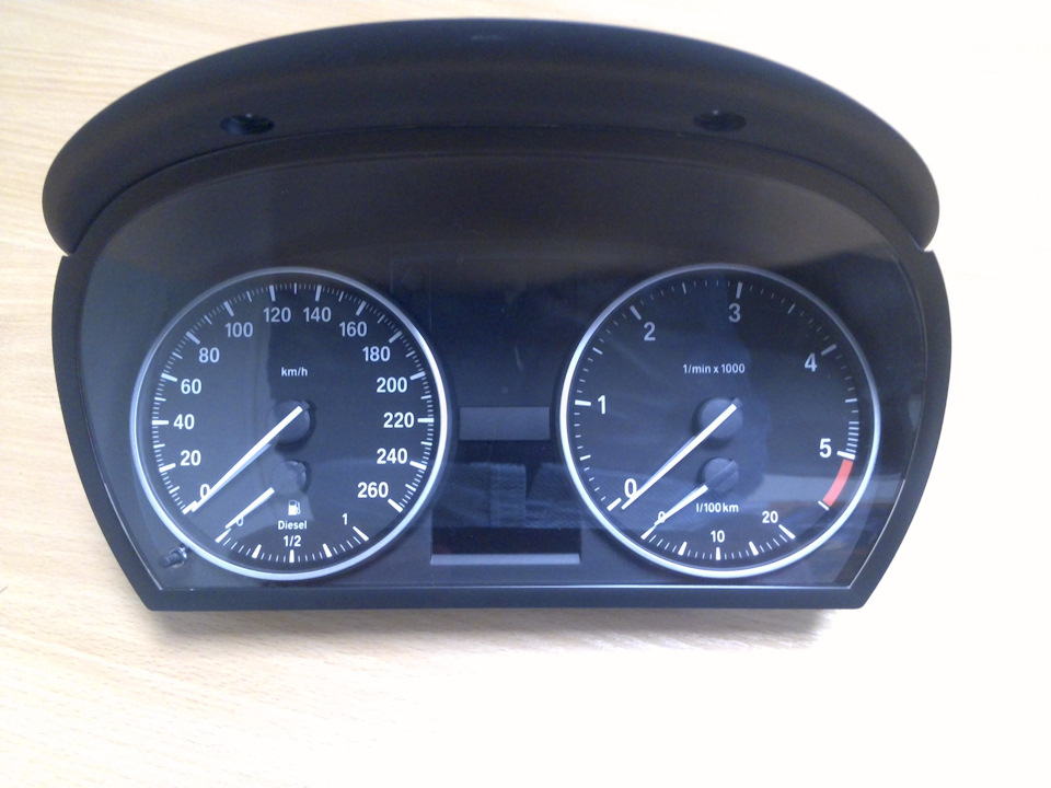 Панель приборов для BMW 3' (E90/E91/E92/E93), X1 (E84) — Автотемп на DRIVE2