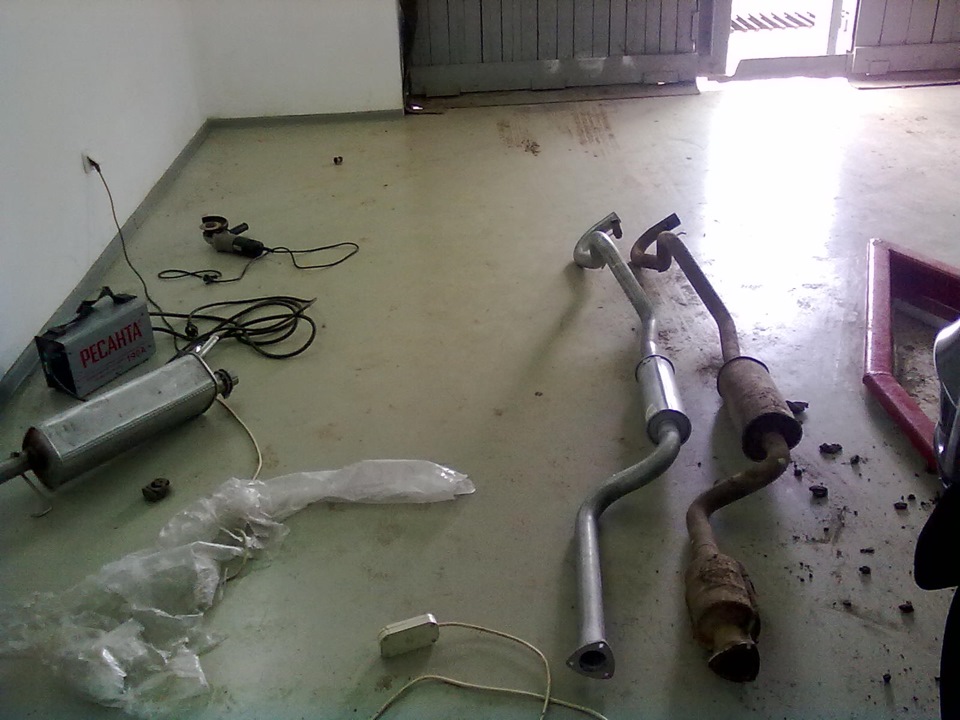 Замена ремней, термостата, помпы и выхлопной системы Шеви нива — DRIVE2