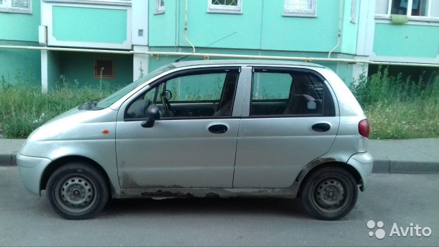 Дэу матиз за 100 тысяч. 484628es 960. Дэу матиз за 100 тысяч фото. Дэу матиз за 100 тысяч-484628es 960. картинка Дэу матиз за 100 тысяч. картинка 484628es 960. «Кризис-круизер» — так можно назвать машину, которую кто-то прямо сейчас высматривает на сайтах объявлений. Выглядит она так себе, однако едет. И не требует много денег на обслуживание. Думаю, пожилой «Матиз» в эту категорию попадает.