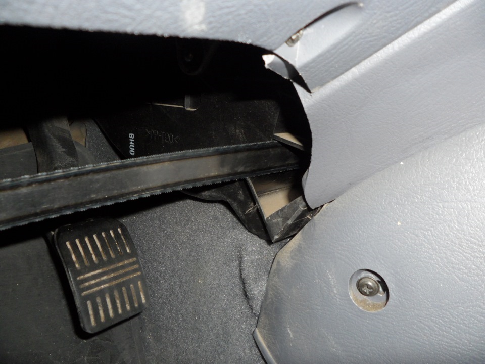 Печка Акцент. Обдув ног Акцент. — Hyundai Accent (2G), 1,5 л, 2008 года ...