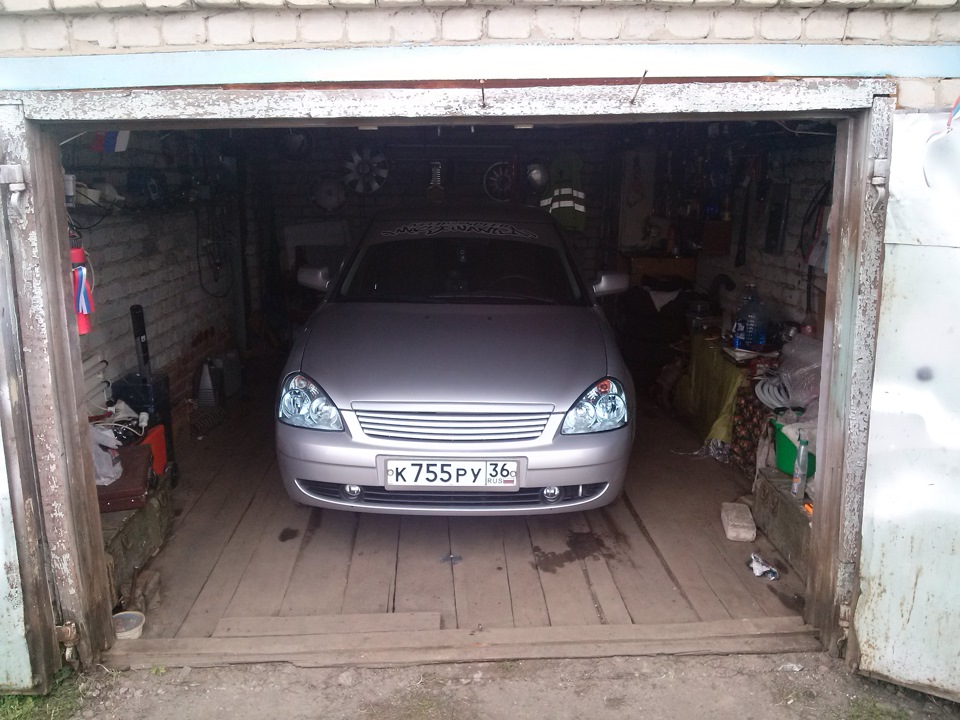 Фото в бортжурнале Lada Приора хэтчбек