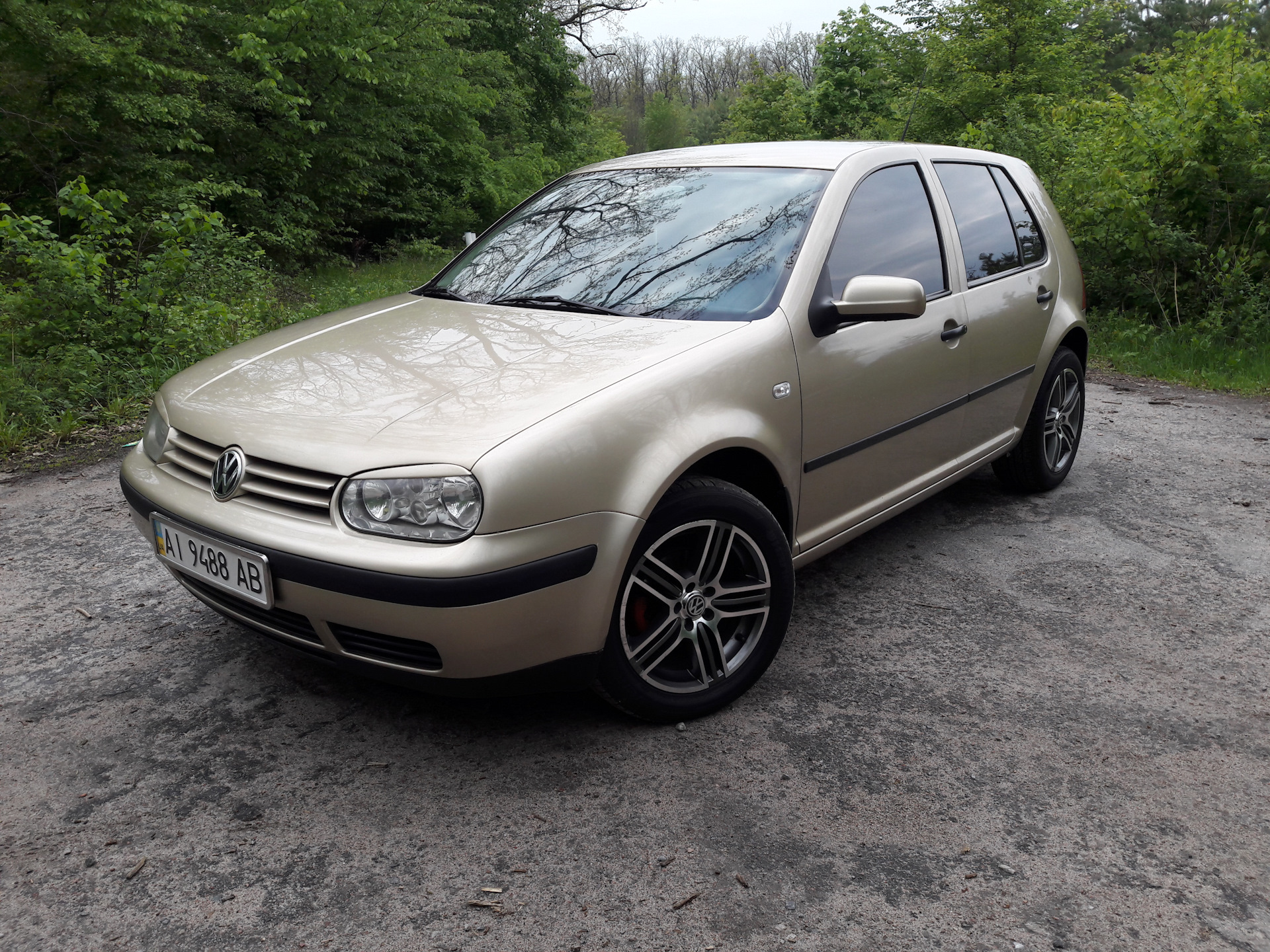 Volkswagen golf 2000