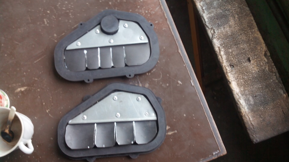 Уши! Продолжаем борьбу с грязью в моторном отсеке. — Lada Гранта ...