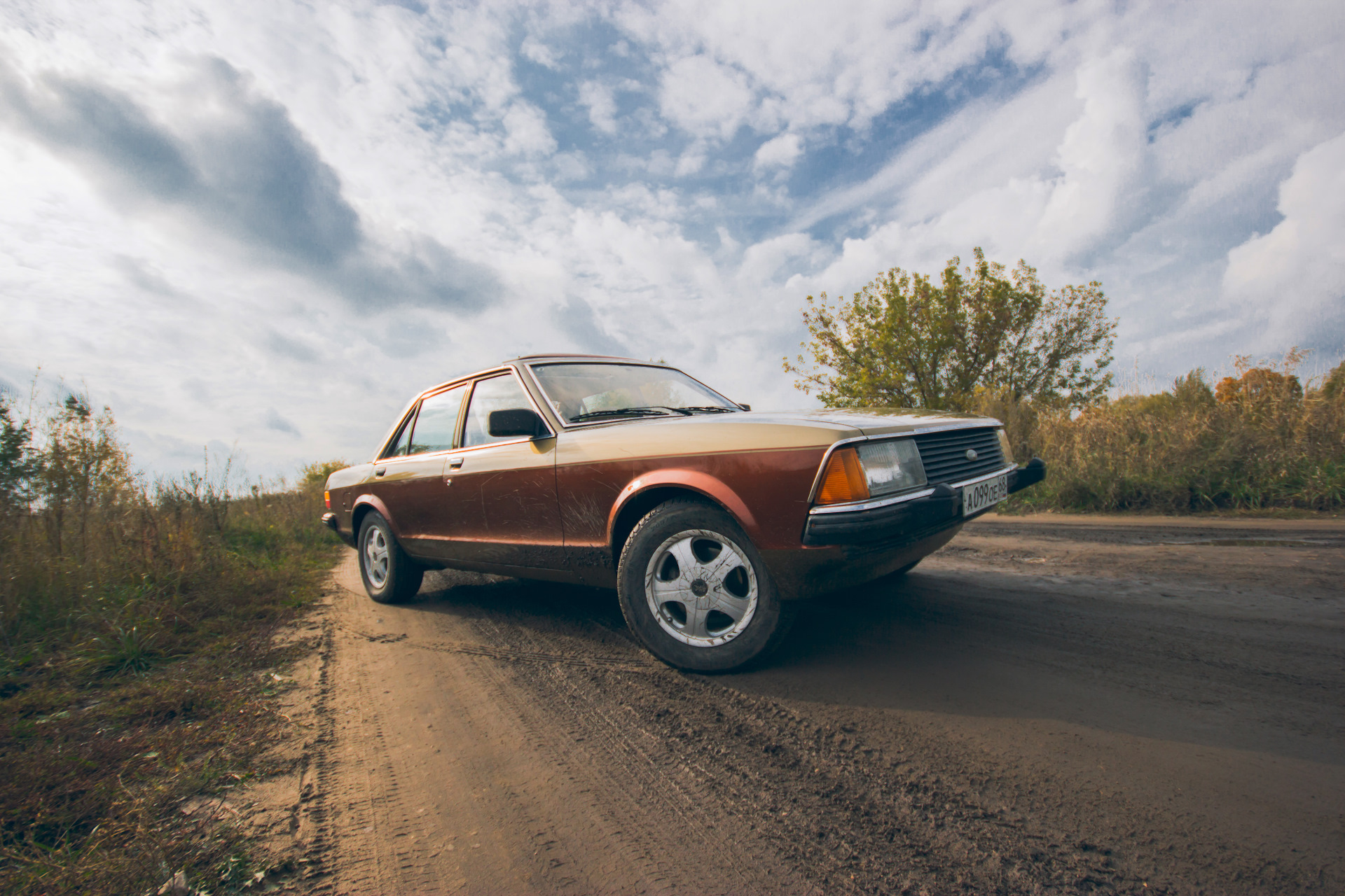 Ford Granada 2.8 МТ 1982