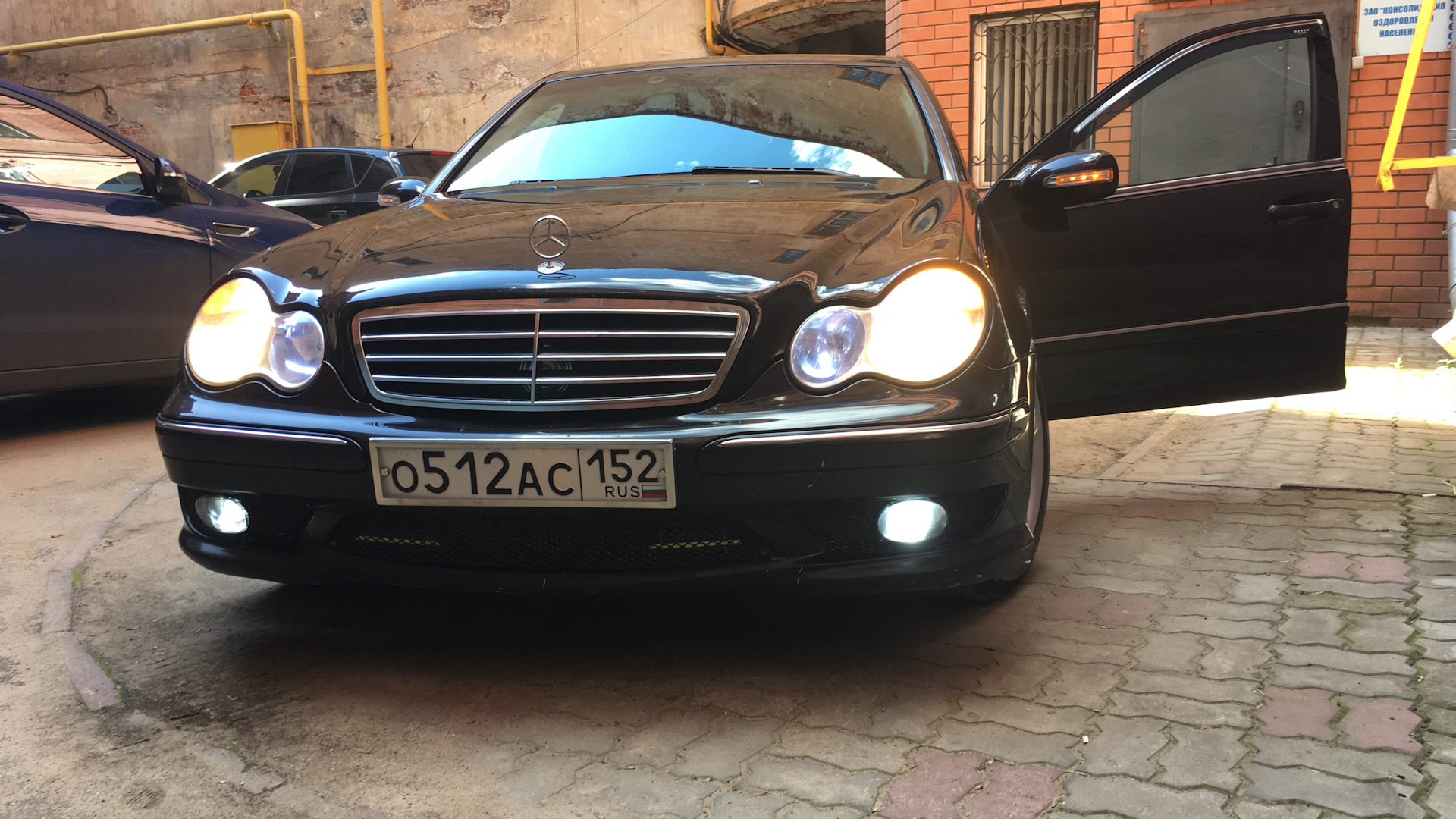 Mercedes-Benz C-class (W203) 1.8 бензиновый 2005 | Sport AMG на DRIVE2