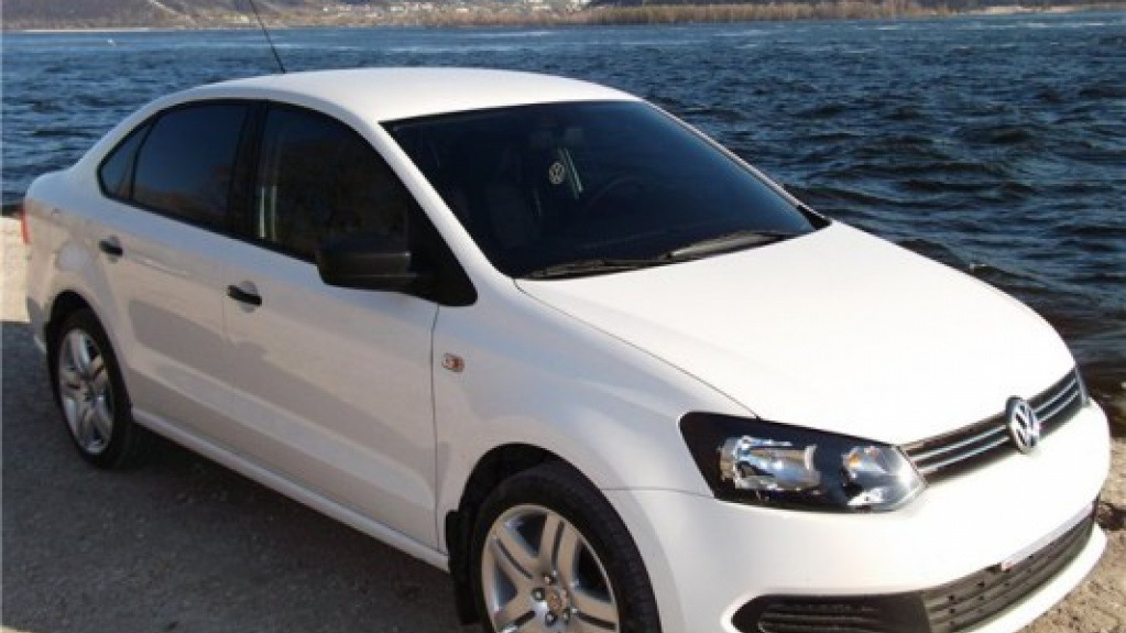 Volkswagen Polo Р±РµР»С‹Р№