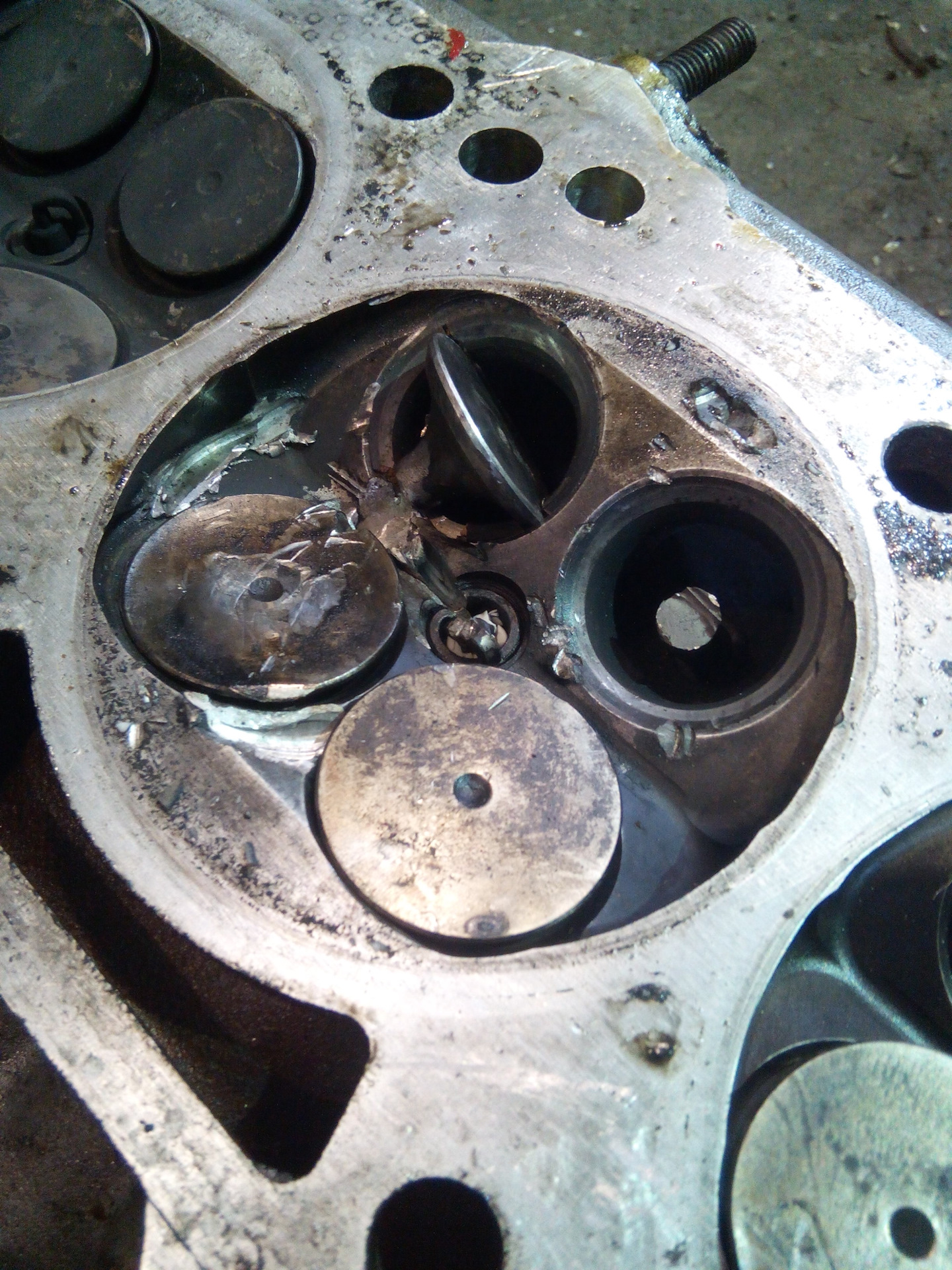 выхлопной клапан головки блока 2110. ваз 2112 1. впускной клапан ае v98010. подходят клапана. притирка клапанов 1g fe.