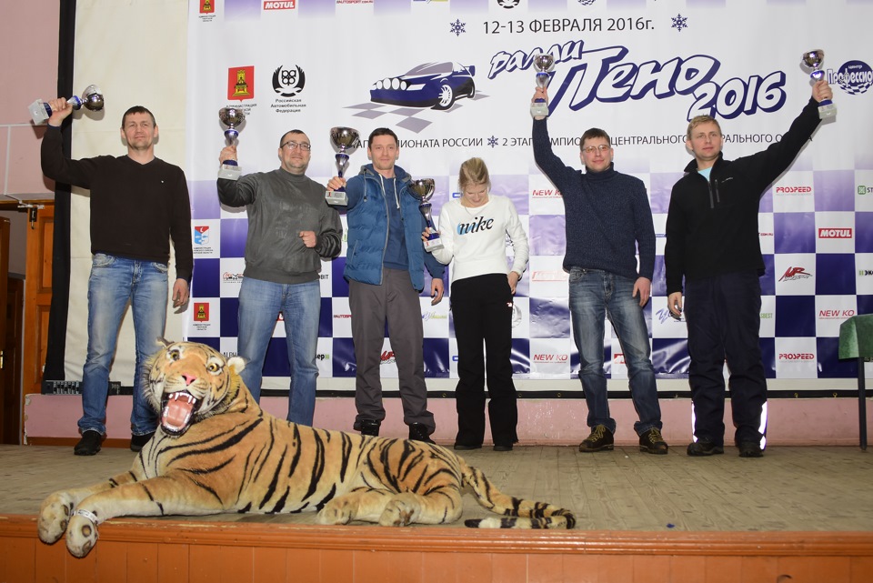 подиум в W4 — Subaru Impreza (GE/GH)