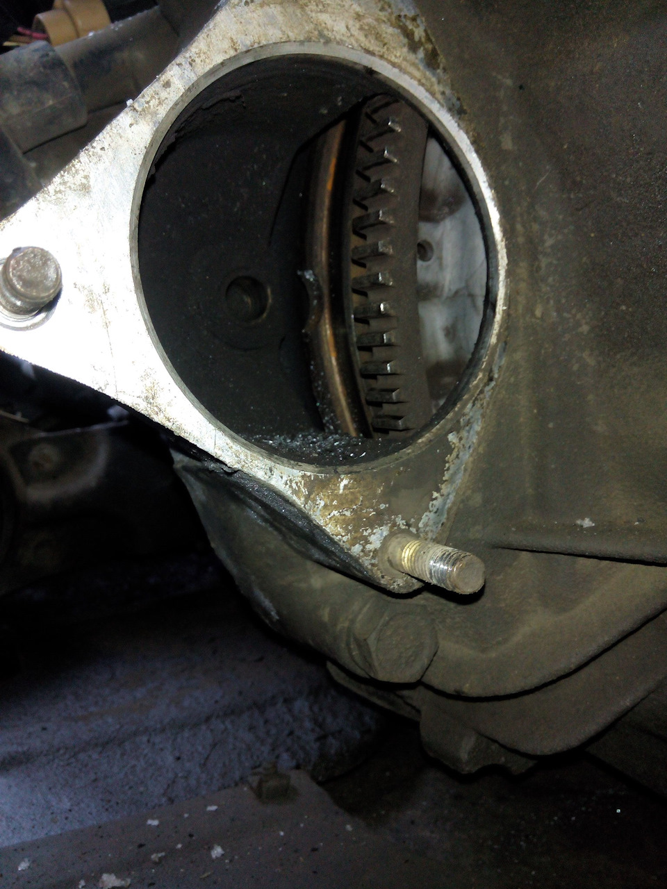 Венец слетел с маховика… — Lada 21099, 1,5 л, 2001 года | поломка | DRIVE2