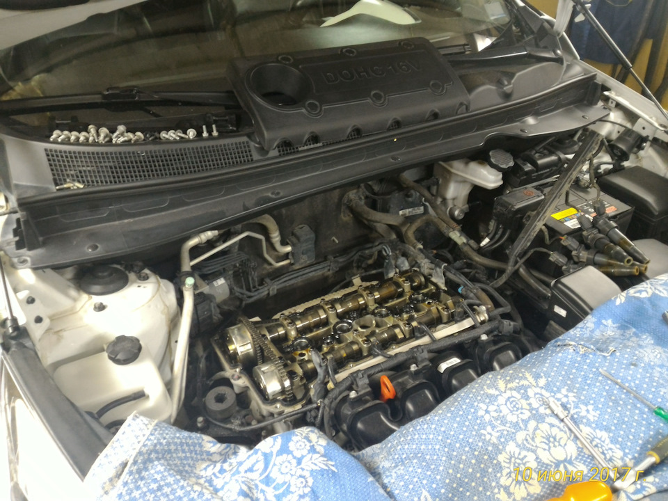 ЗАМЕНА ПРОКЛАДКИ (МАСЛО НА СВЕЧАХ) — KIA Sportage (3G), 2 л, 2011 года ...