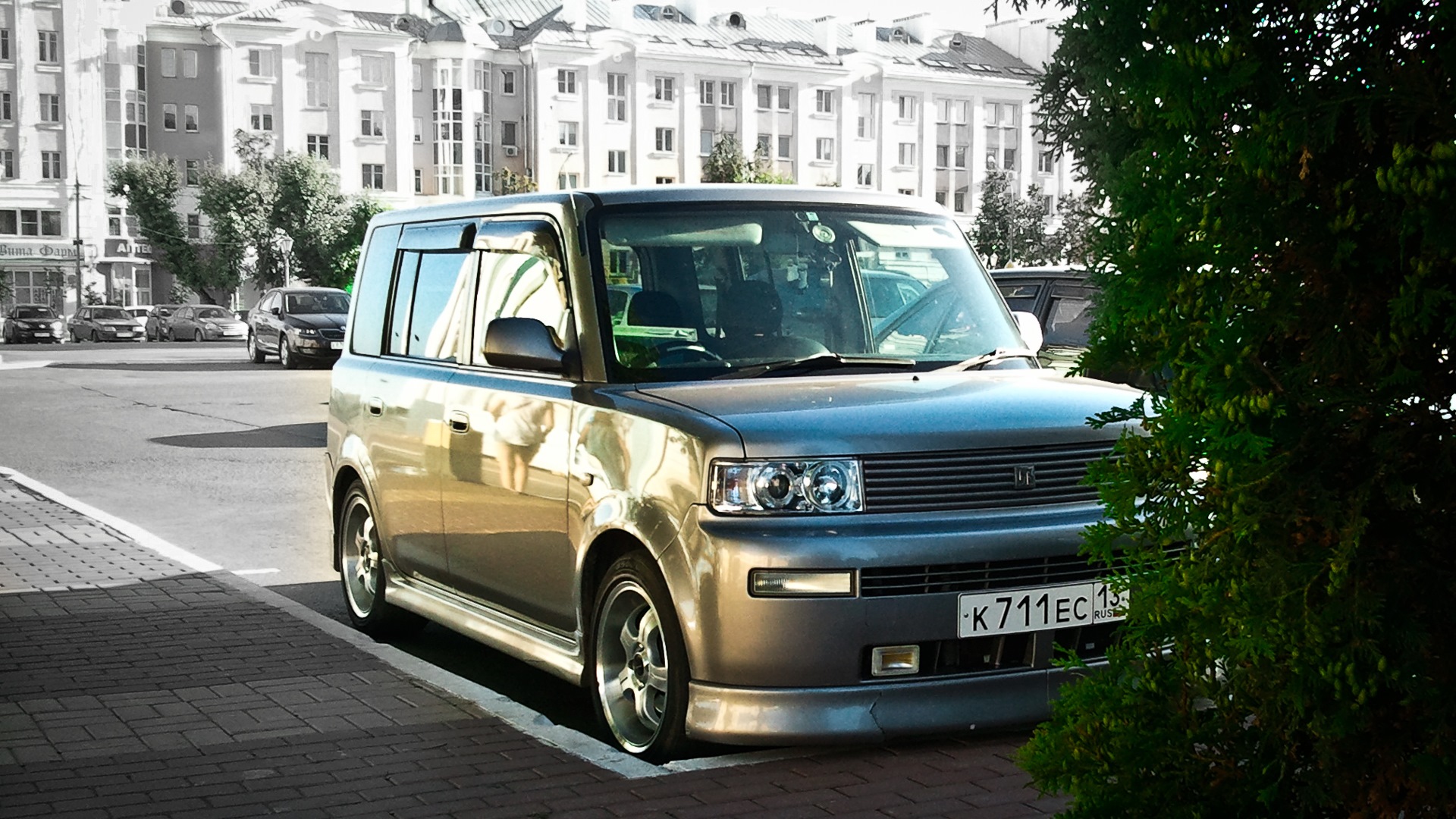 Би би автомобилей. Toyota BB. Toyota Bibi. Машина би би Тойота. Хонда ББ.