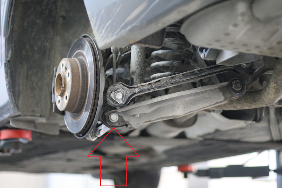 Побеждаем скрип задних сайлентблоков, без замены (БМВ е90) — DRIVE2