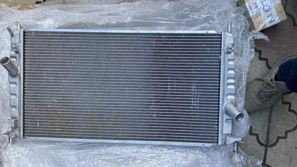 Радиатор Сакура 52мм — Ford Focus ST II, 2,5 л, 2008 года | визит на ...