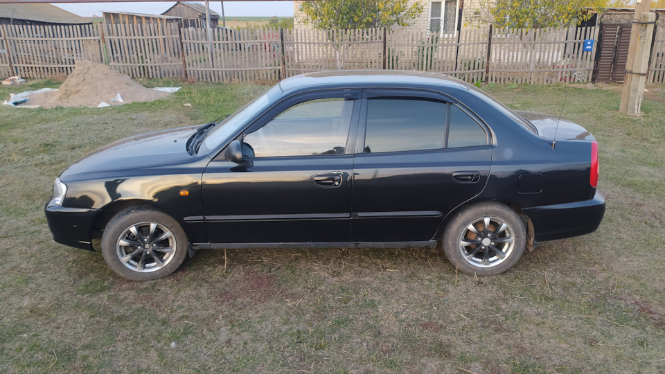 Пропала подсветка приборной панели. — Hyundai Accent (3G), 1,5 л, 2007 ...