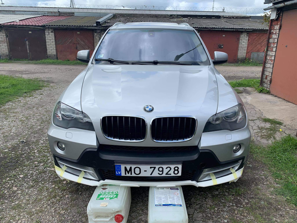 Фото в бортжурнале BMW X5 (E70)