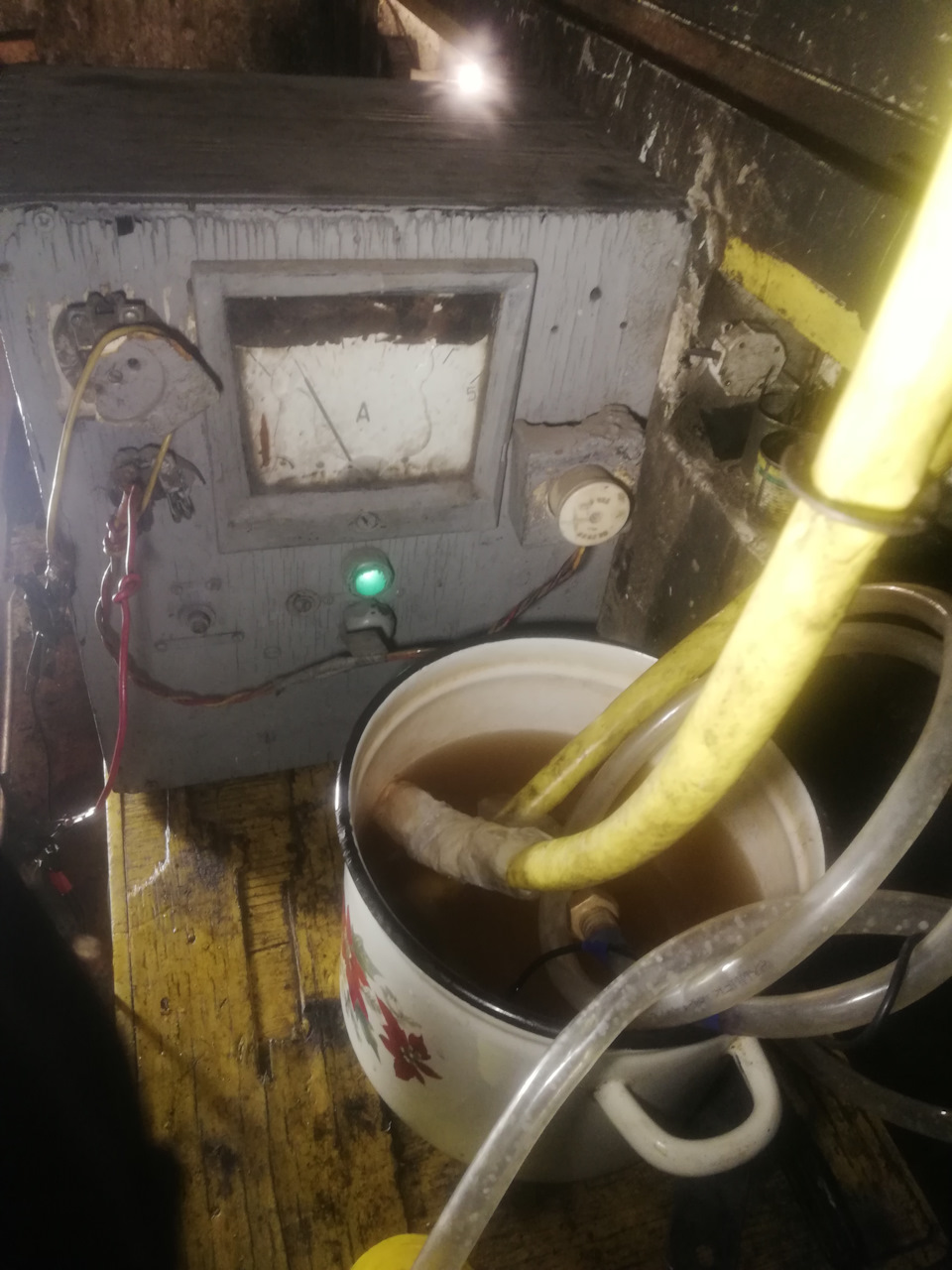 Самодельная приспособа для промывки радиатора печки без снятия и что ...