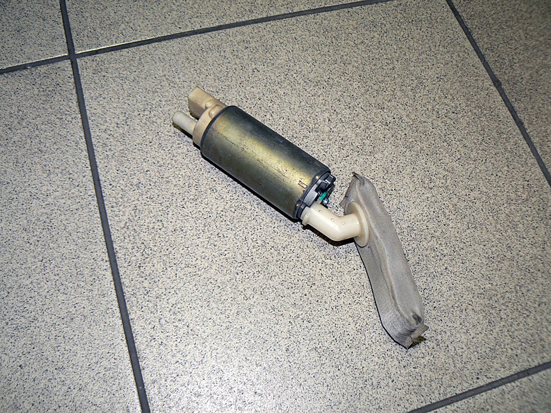 Купить Бензонасос Ниссан А32