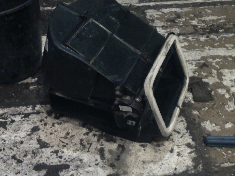 Радиатор печки то потек… — Lada Приора седан, 1,8 л, 2011 года | своими ...