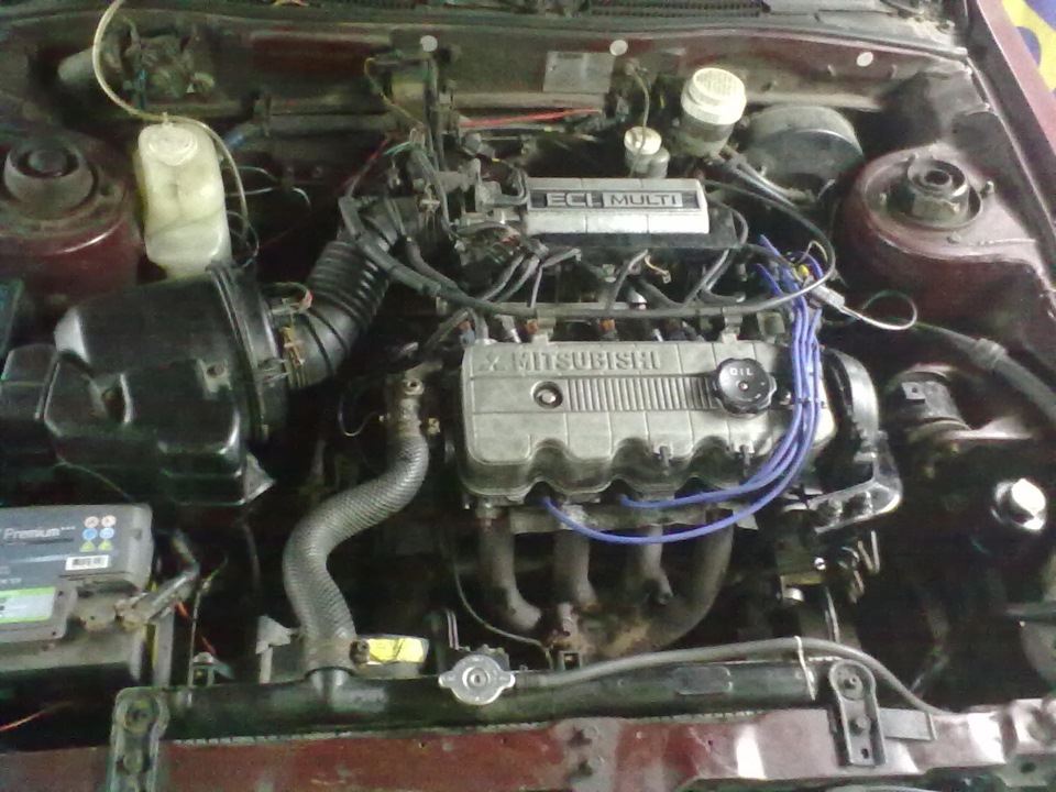 Двигатель мицубиси галант. Мотор Mitsubishi Galant 4g37. Двигатель 4g37 Galant. Mitsubishi Galant 1992 года мотор. Двигатель на Митсубиси Галант 1.8 4g37.