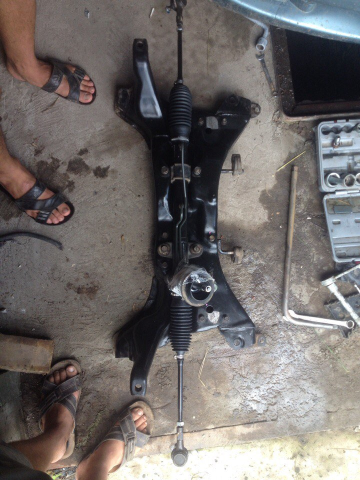 2) Потекла рейка, поездка в сто "Маяк Энгельс" — Mitsubishi Lancer IX ...