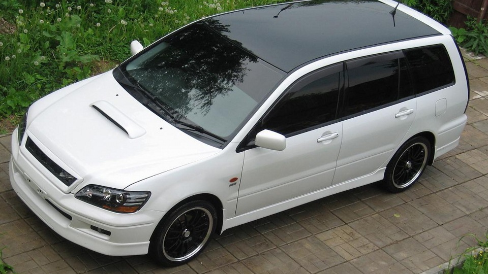 Mitsubishi lancer cedia. Cedia Wagon Tuning. Mitsubishi Lancer Cedia Wagon тюнинг. Митсубиси Lancer Cedia универсал тюнингованная. Lancer Cedia Wagon тюнинг.