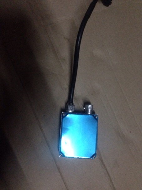 Замена Блока розжига ксенона в туманке — Nissan Maxima QX (A33), 3 л ...