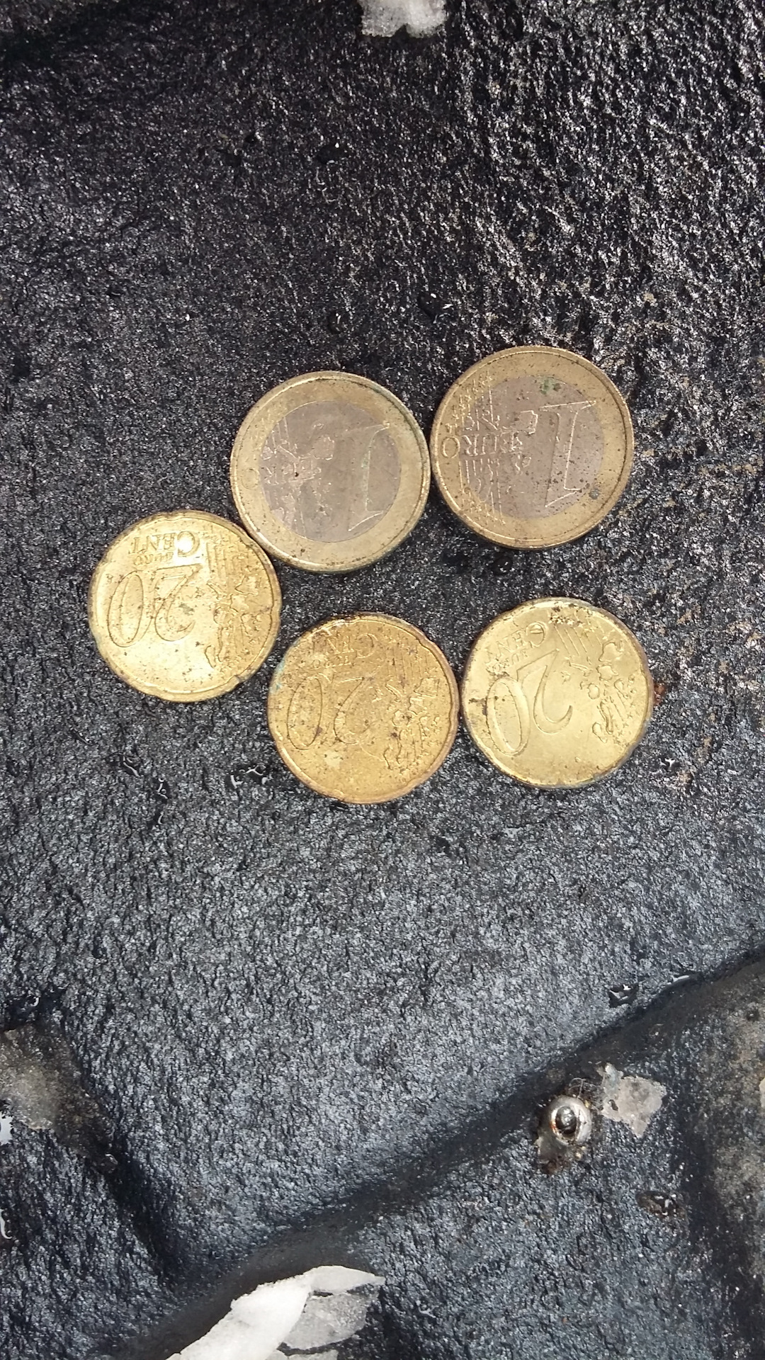 Почему задний отопитель дует холодным? — Toyota Avensis Verso, 2 л ...