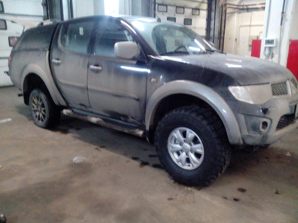 mitsubishi l200 33 колесах