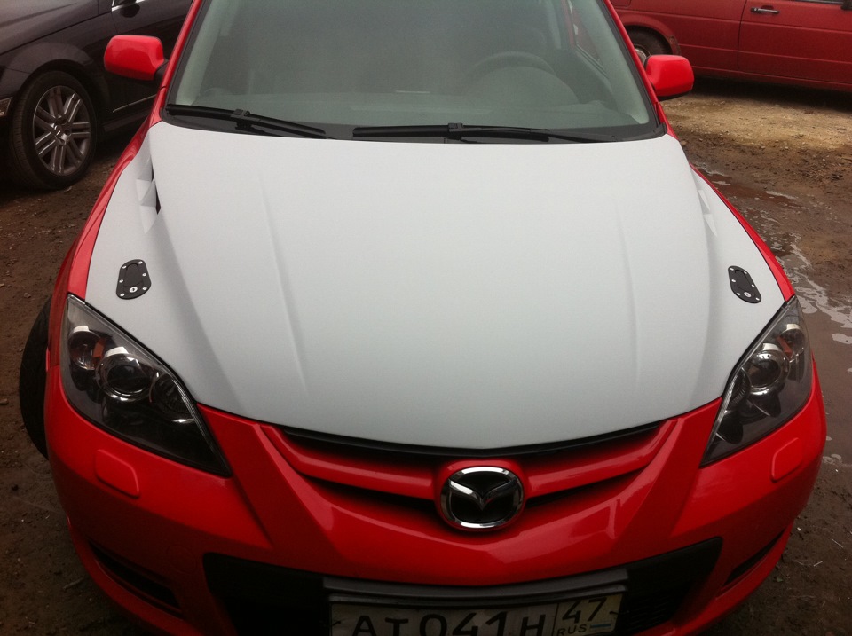 3 капота. Капот Mazda 3 MPS. Капот МПС Мазда 3 БК стекловолокно.