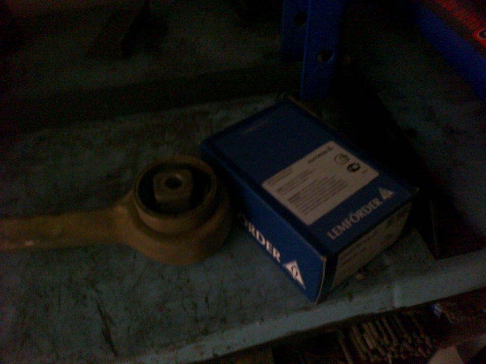 Замена с/б передних рычагов. И типа Тизер по е36 — BMW 5 series (E39 ...