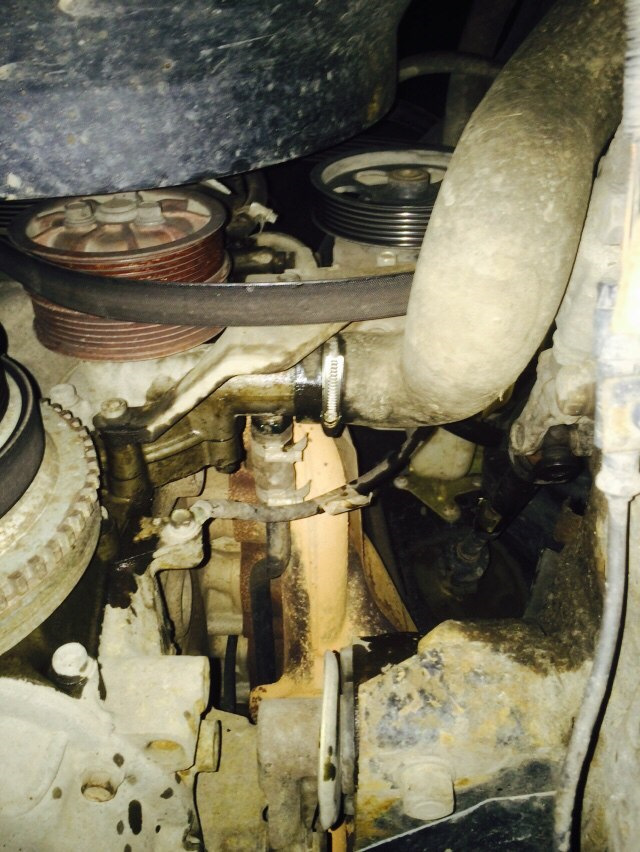 Ролики Kraft, обводной ремень, масло Роснефть, кусок патрубка и немного ...