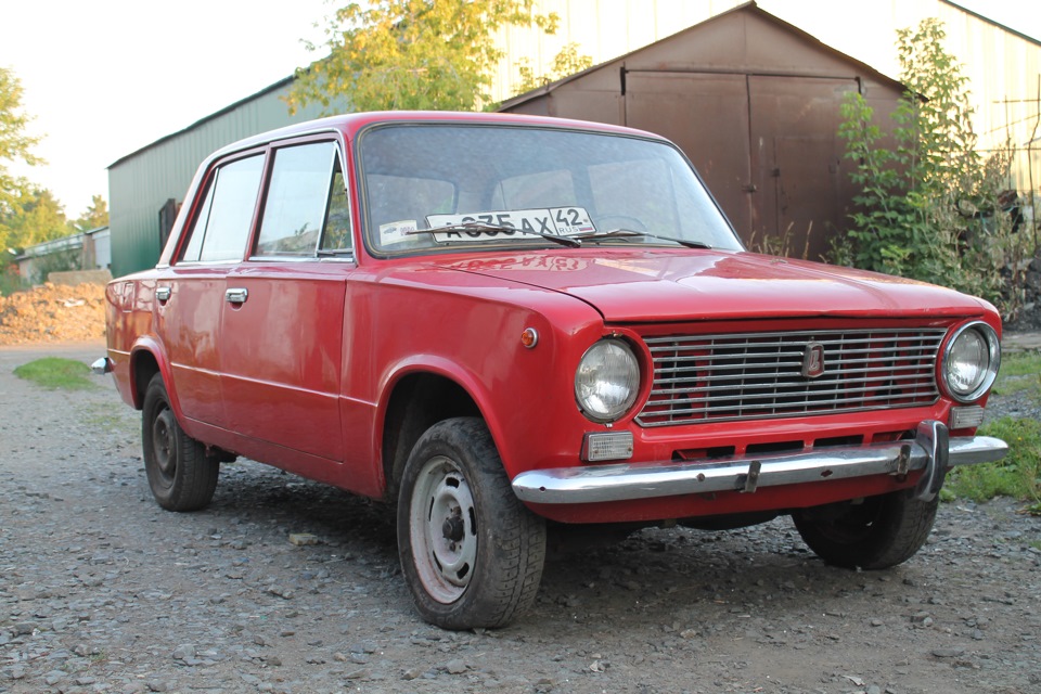 4 ка. Копейка ВАЗ 2104. Lada 2104 копейка. Лада 2101 и Лада 2104. Машина 4ка.