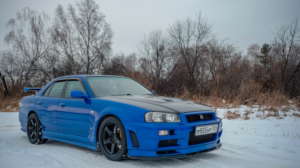 Nissan Skyline r34 зима