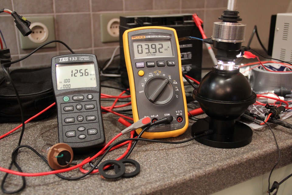 Many different lamps vs light sphere measurements of xenon for reversing