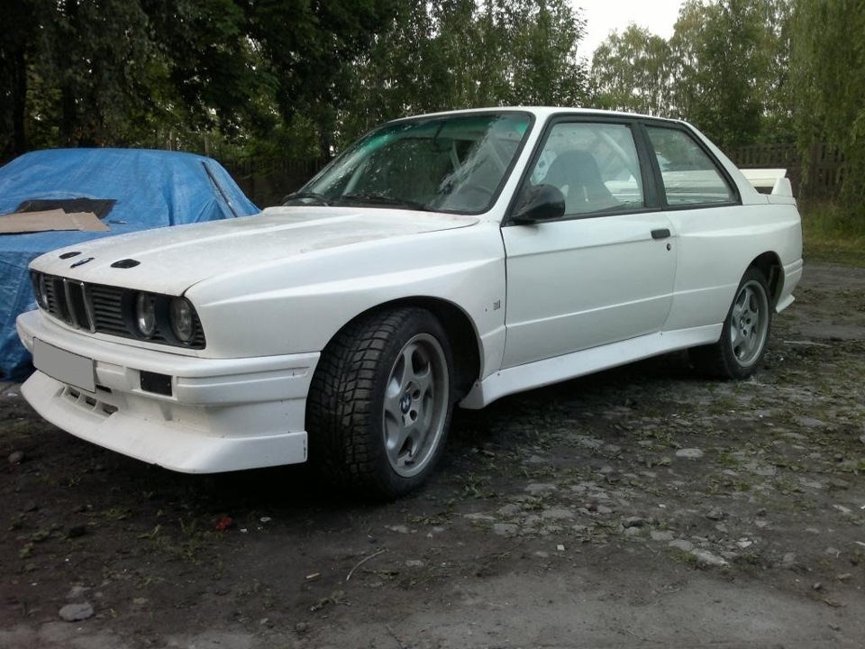 купить крылья на bmw e30 318 i