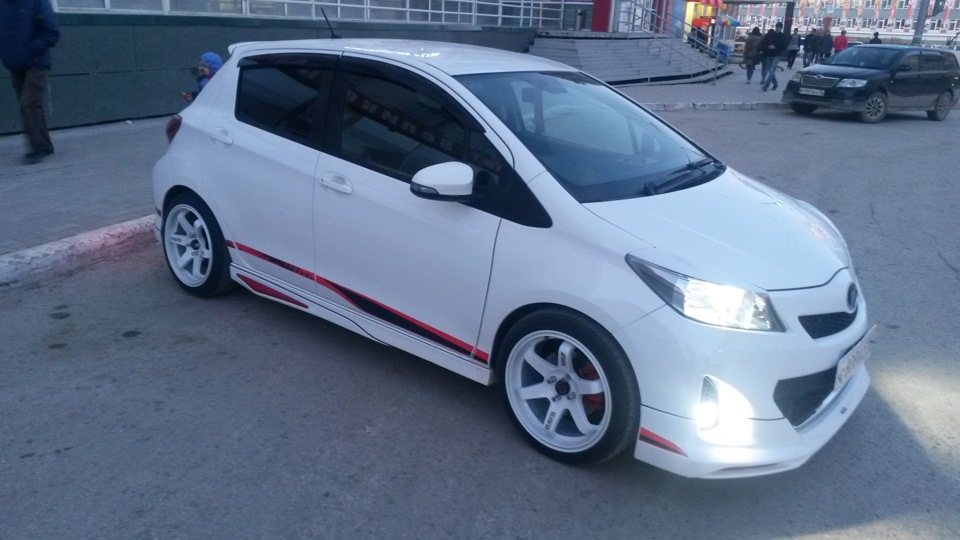 спойлер vitz 130