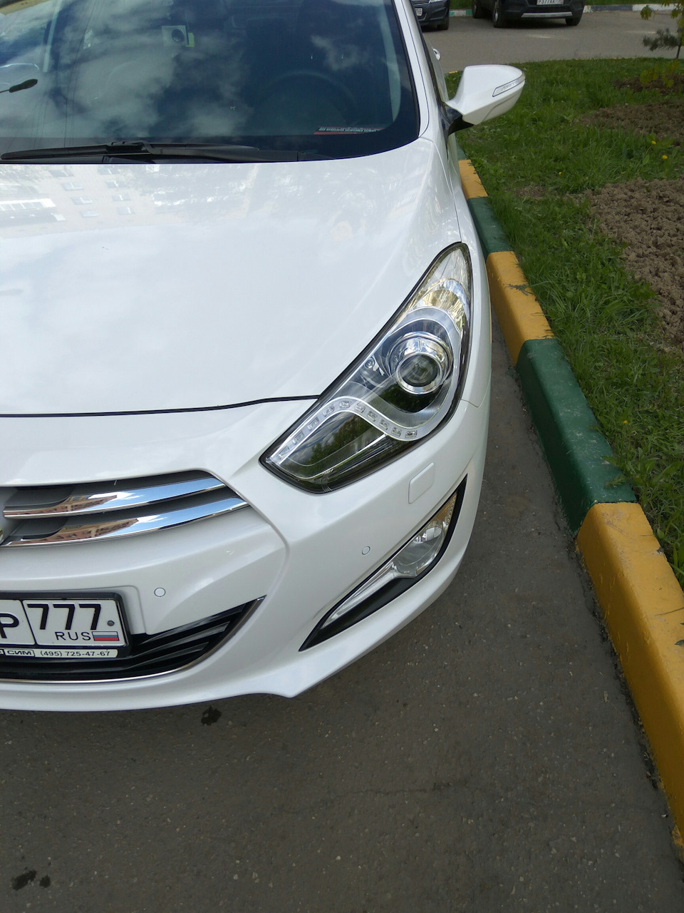 Полировка фар и заднего бампера — Hyundai i40, 2 л, 2013 года | другое ...