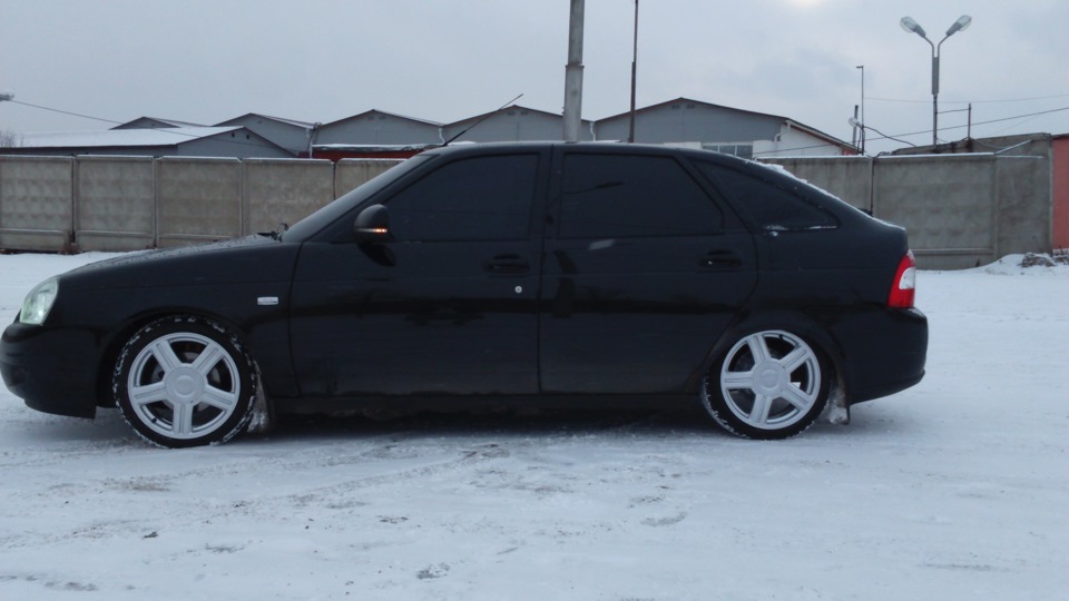 Немного зимних фото Lada Приора хэтчбек, 1,6 л, 2010 года фотография DRIVE2