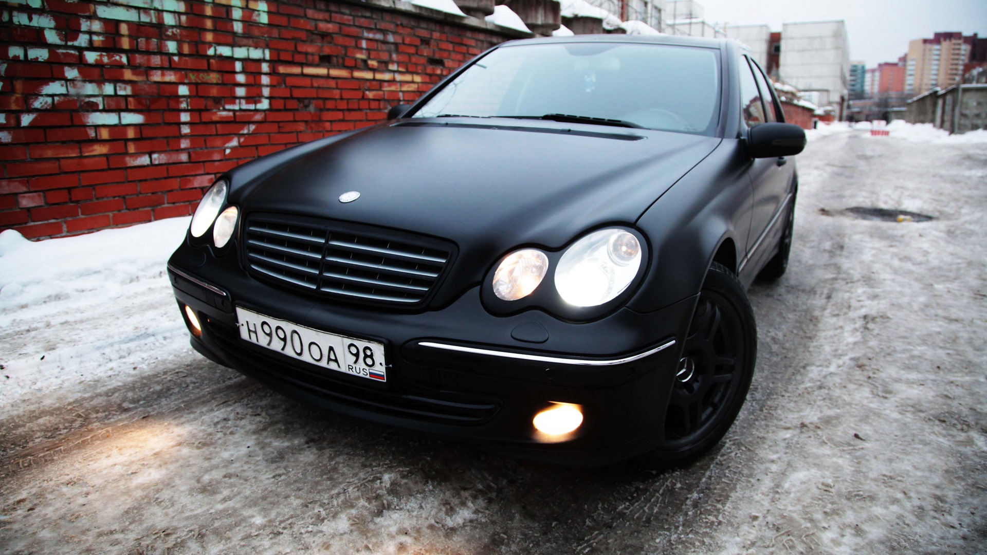 Мерседес w203 битый