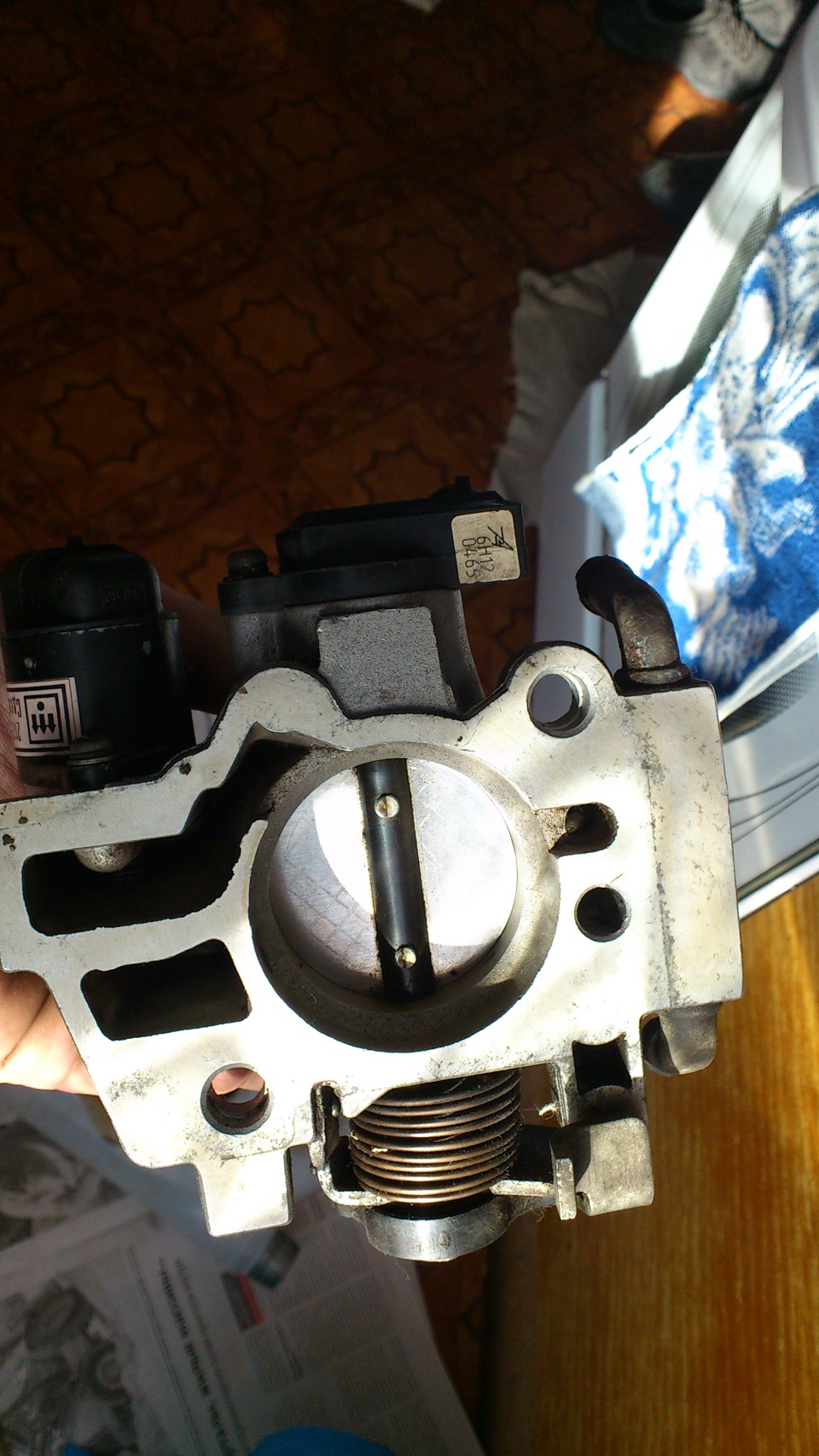 Помыл дроссель. — Lada 2115, 1,5 л, 2001 года | своими руками | DRIVE2