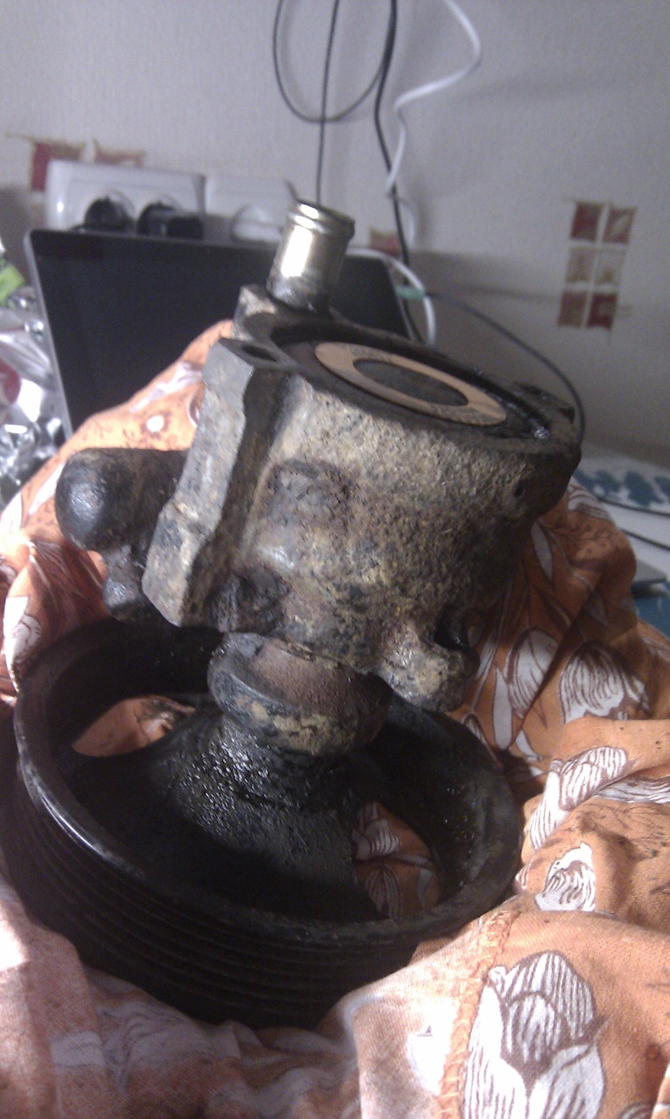 Насос ГУРа — Volvo 440, 1,7 л, 1993 года | своими руками | DRIVE2