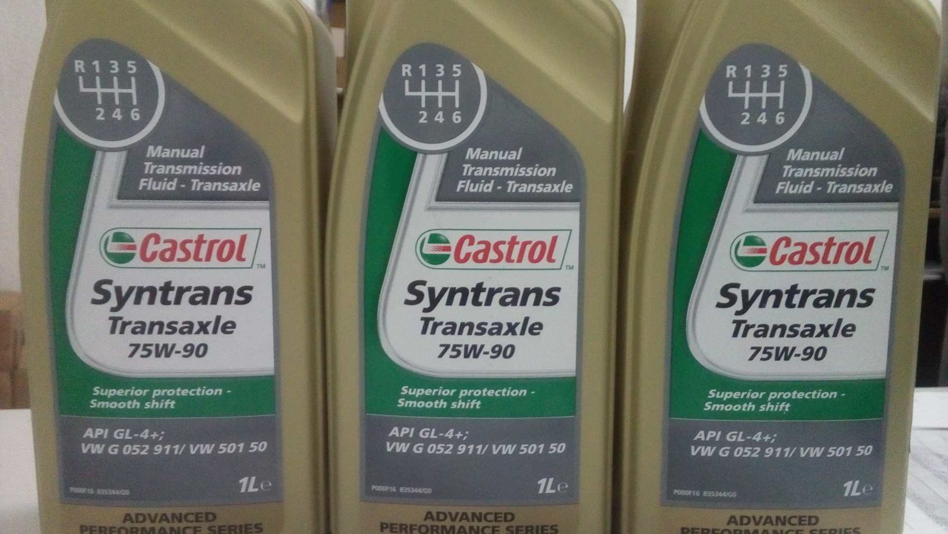 Масло мкпп джили эмгранд. Castrol Syntrans Fe 75w. Mogul Syntrans 75w-90 gl-5. Syntrans v Fe. Масло в МКПП 75w80.