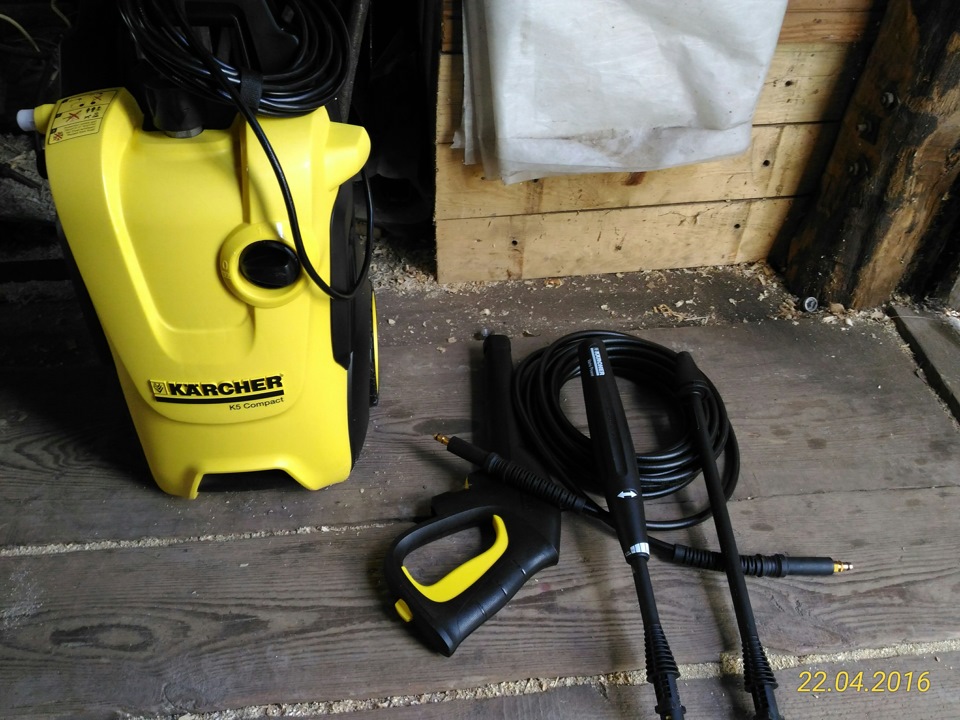 Минимойка Karcher K 5 Compact — Lada Гранта лифтбек, 1,6 л, 2014 года ...