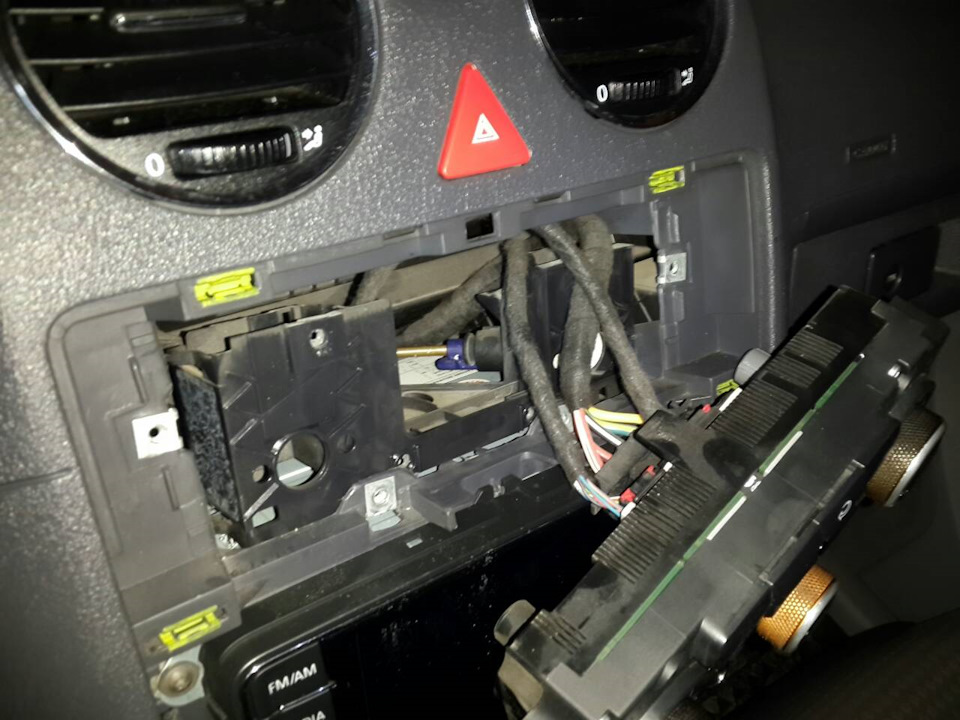 Photo from the logbook Volkswagen Caddy (3G)