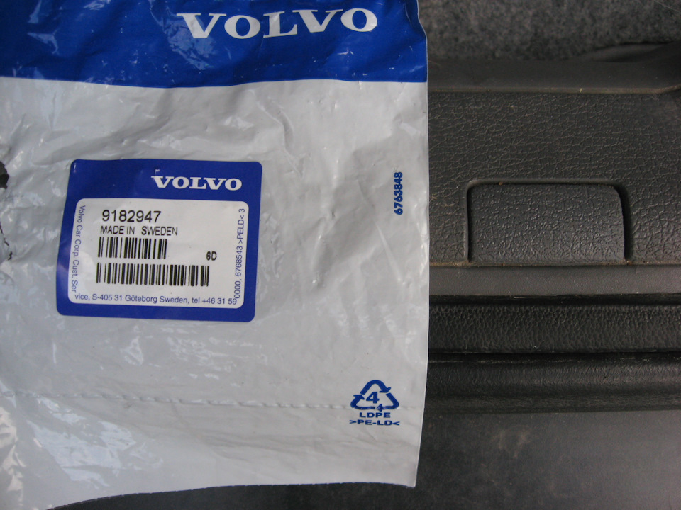 Volvo 9182947 — Volvo S80 (1G). Запчасти на фото: 9182947