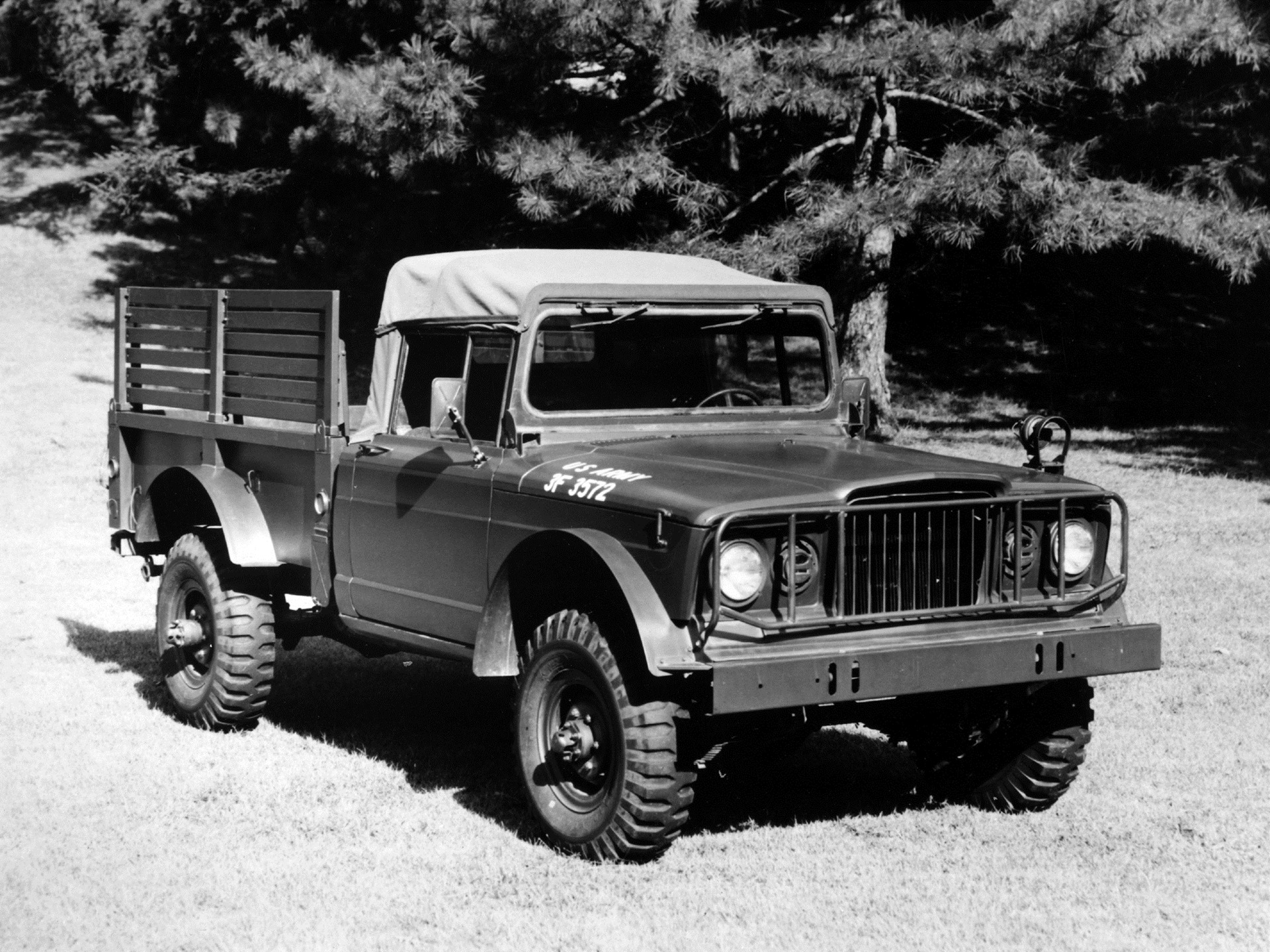 Kaiser Jeep m715