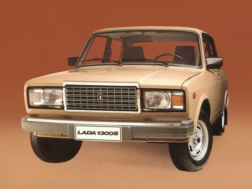 7 модель. ВАЗ-2107 «Жигули». Lada 2107. ВАЗ 2107 Лада Жигули. Lada 2107 ВАЗ-2107.